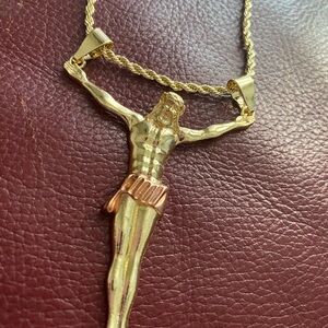 Gold plated Crucifix Pendant Necklace with Rope Chain 20 inches
